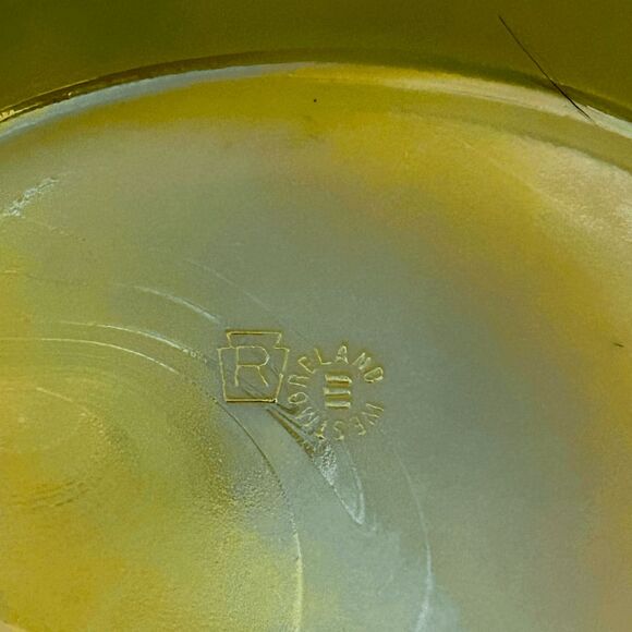 Carnival Dandelion Yellow Rooster on Nest – Westmoreland Mold – UV Reactive – Ro - Picture 3 of 5